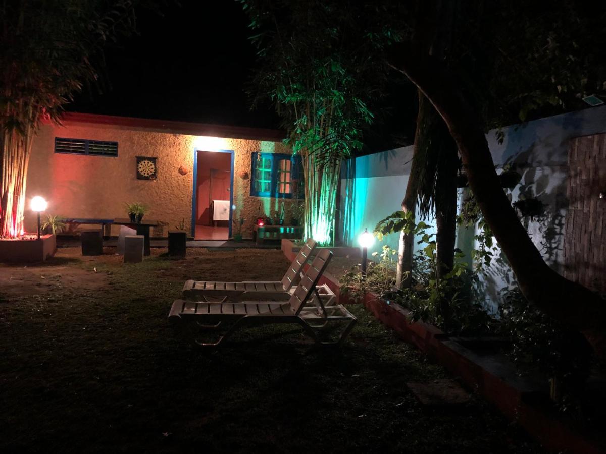Raj Mahal Inn Wadduwa Exterior foto