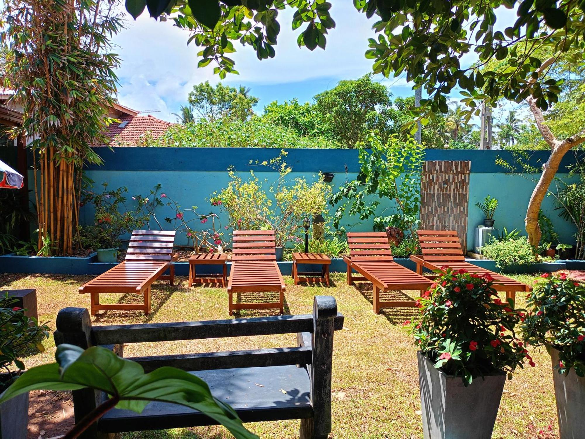 Raj Mahal Inn Wadduwa Exterior foto